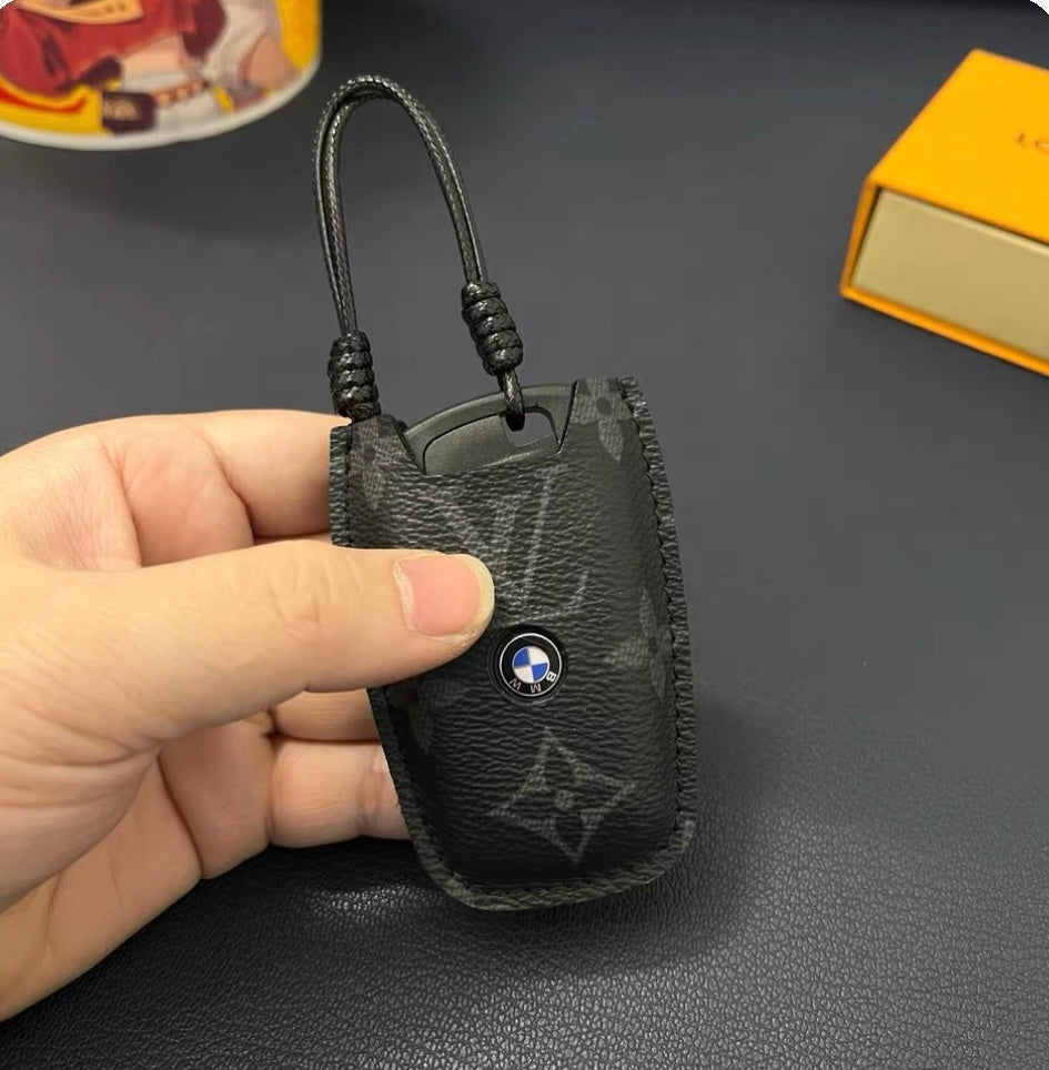 Luxury Leather Smart Key Cover – Designed for Audi, BMW, Benz, Lincoln & VW 🚗✨s