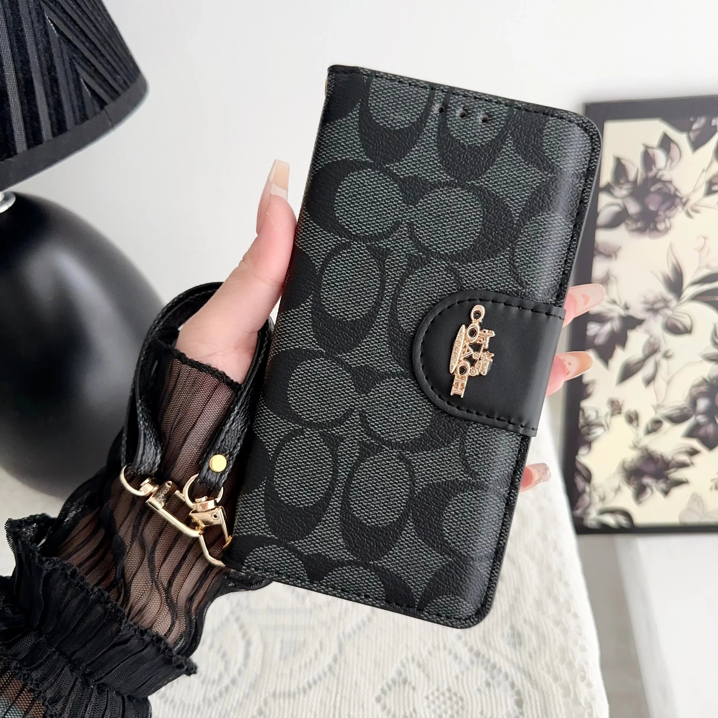 CCH iPhone Case Leather Flip Case with Card Holder