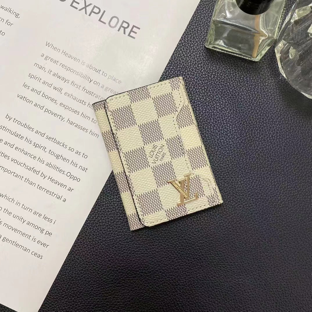 Classic Folded Trendy Holder