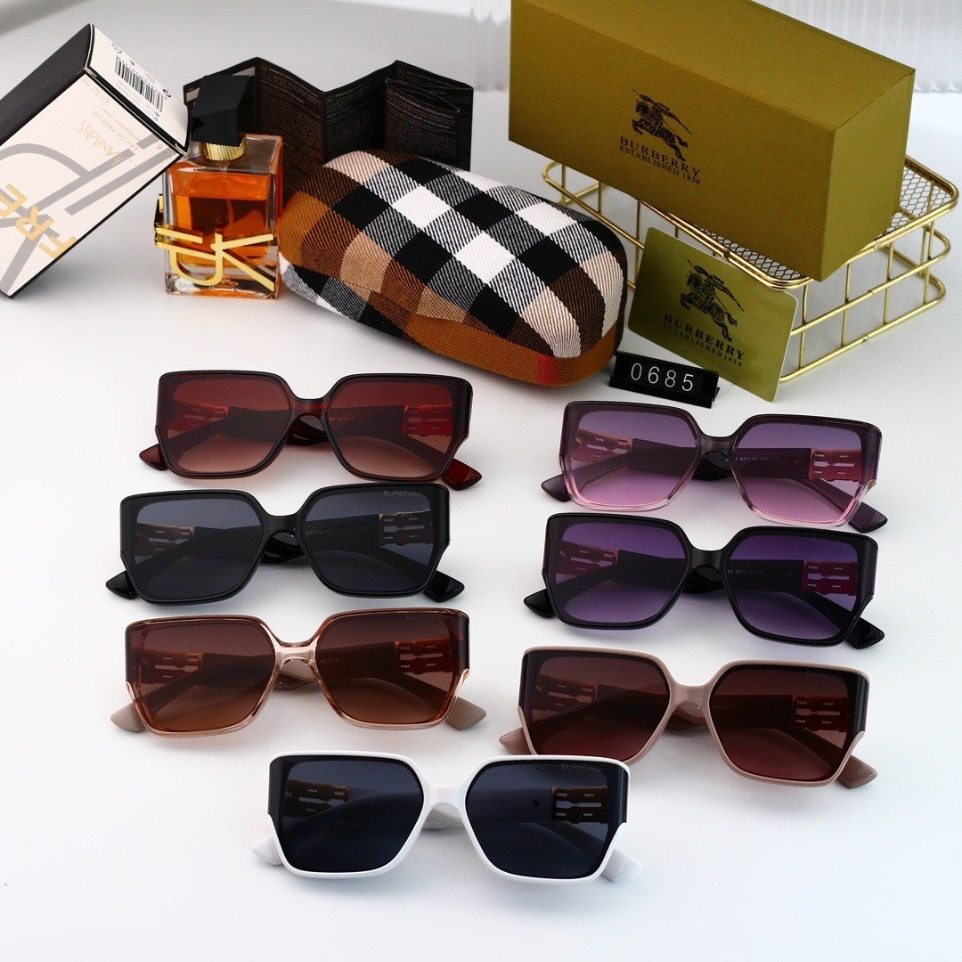 Fashion hot 7 color sunglasses 0685s
