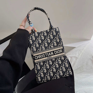Classic Tote Bag With Crossbody Strap-1-2