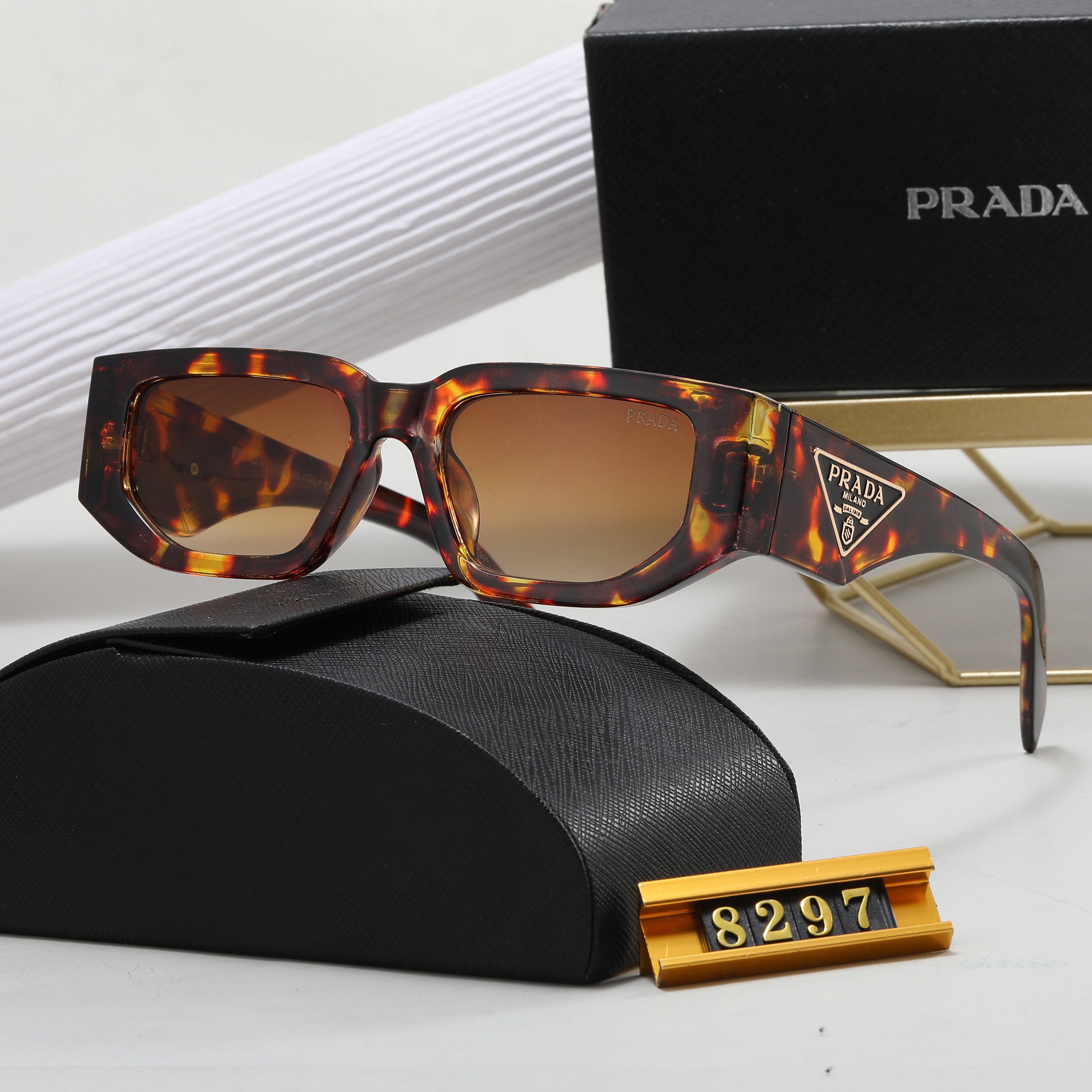 Fashion Sunglasses—8297s