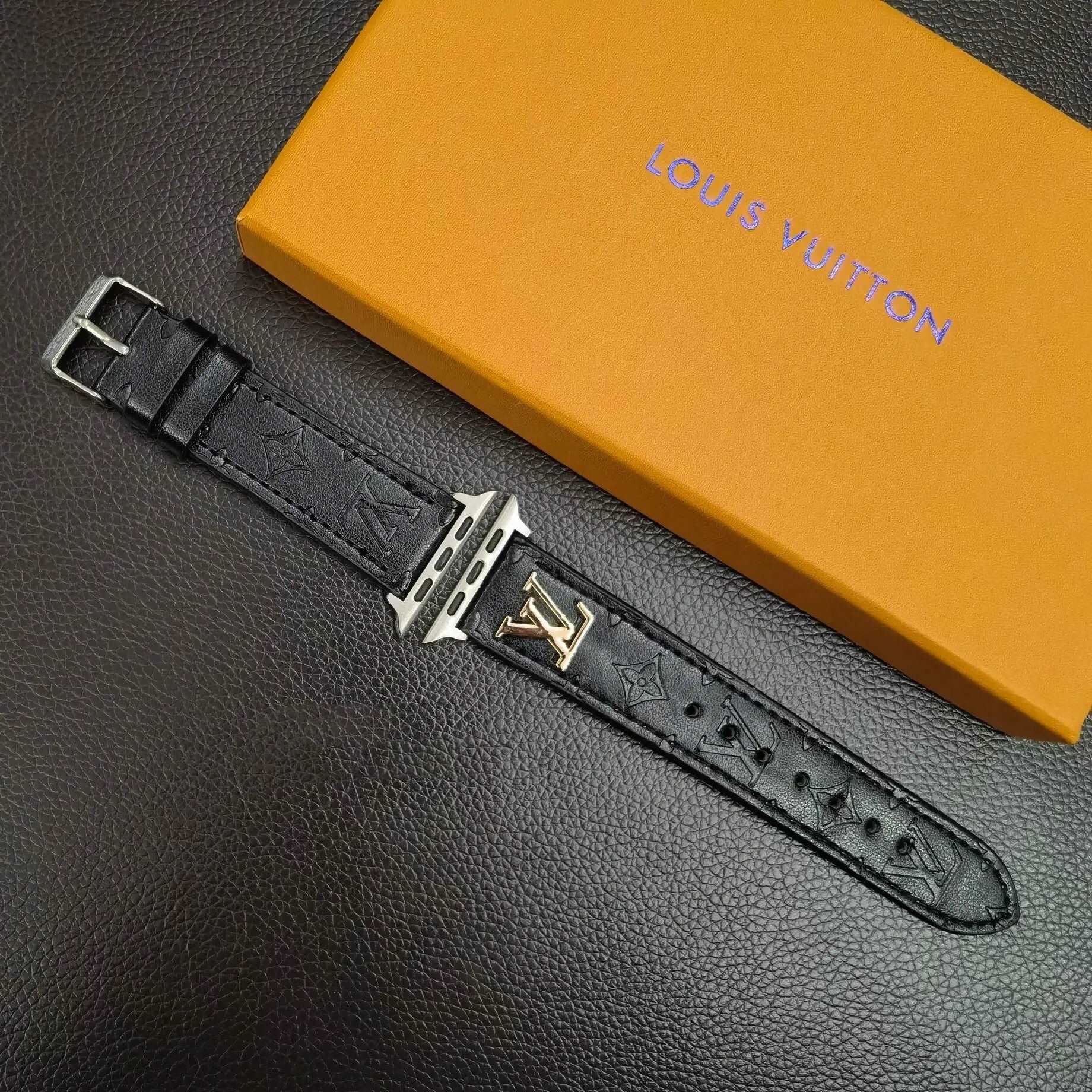 Fashion Leather Apple Watch Straps