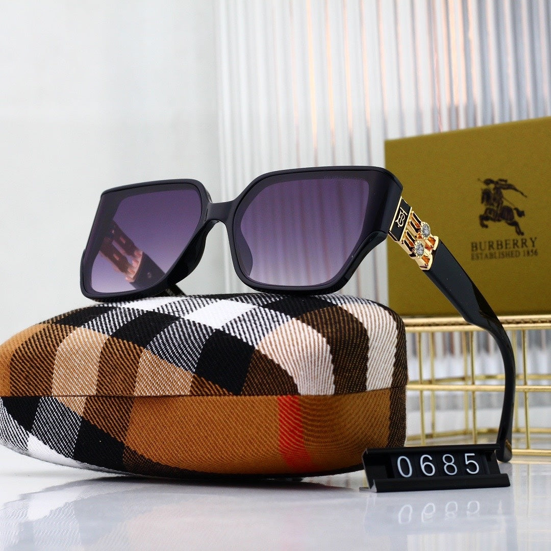 Fashion hot 7 color sunglasses 0685s